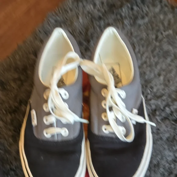 Vans Era Platform Sneakers - Black & Gray - Picture 3 of 4